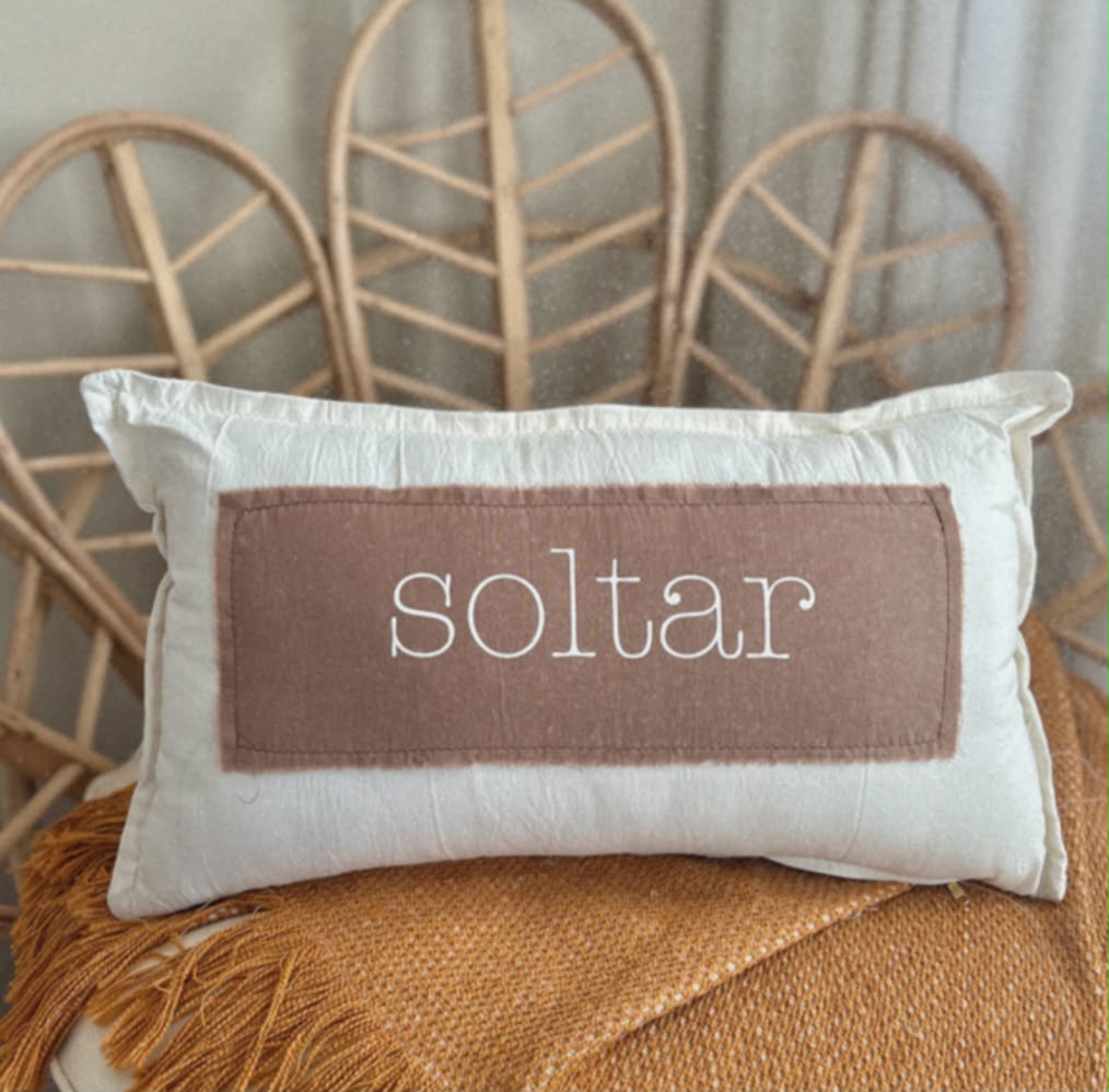 almohadon frase canela - Imagen 3