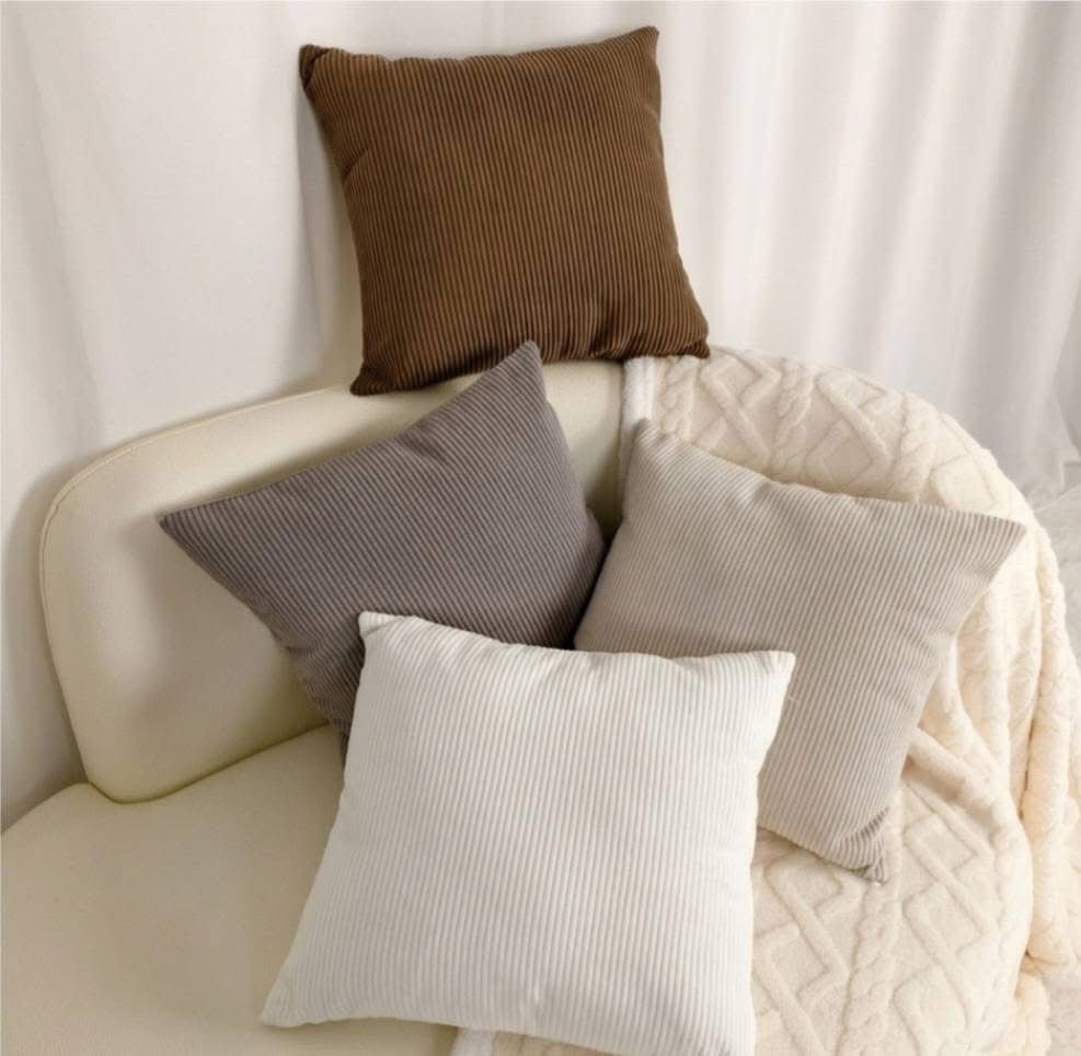 Almohadones simil corderoy